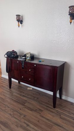 DRESSERS AND VASES