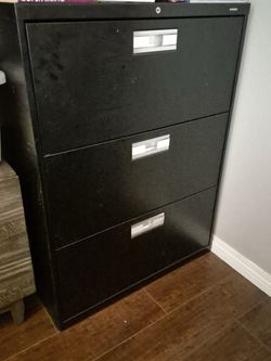 Free Black 3 Drawers File Caninet