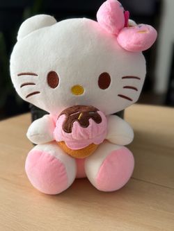 Hello Kitty Cupcake Plush Stuffed Animal Excellent condition  Never used.