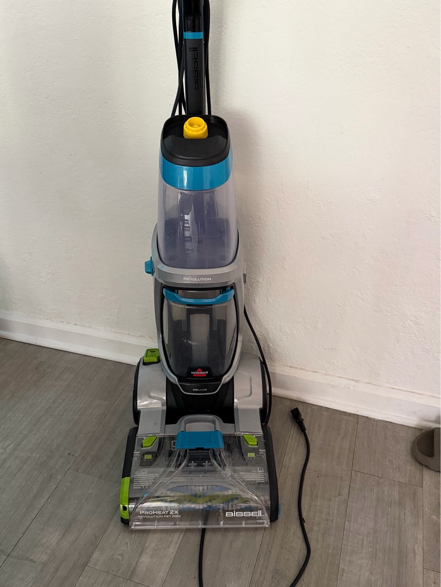 Bissel pro Heat carpet cleaner