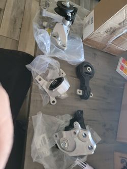 2006----2011 Honda Civic coupe 2.0  motor and transmission mount kit