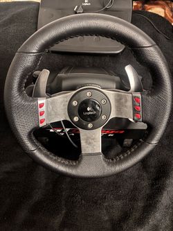 Logitech g27 racing wheel with peddles