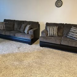 2 Piece Furniture Set