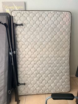 Full size bed