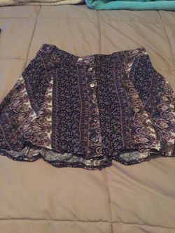 Button down skirt size medium