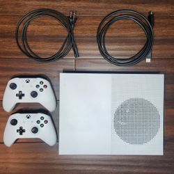 Xbox One S + 2 Controllers and Cables