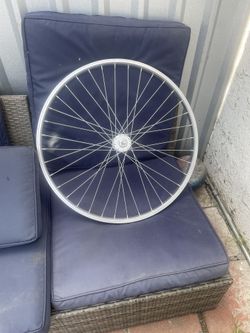 Throne Rim