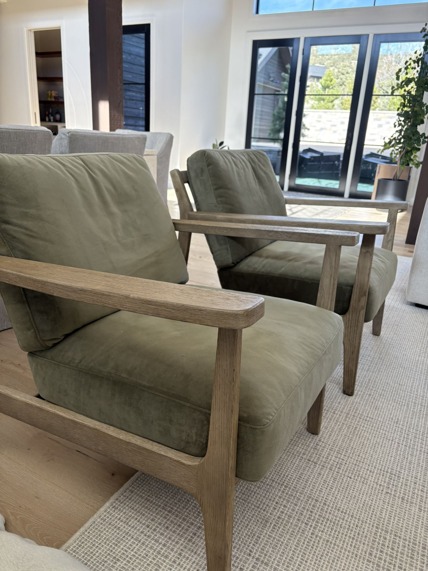 POTTERY BARN CODY CHAIR
