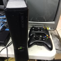 Xbox 360 Slim