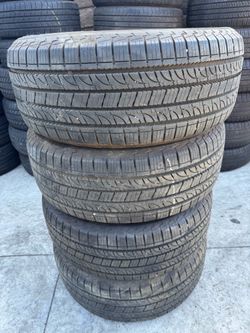 265/65r17 Yokohama Tires en excelentes condiciones de vida las 4