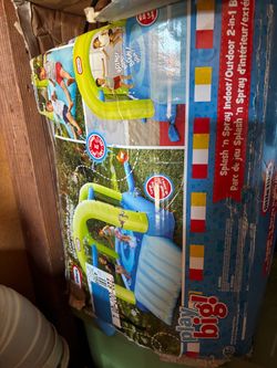 Splash and Play indoor outdoor bouncy house