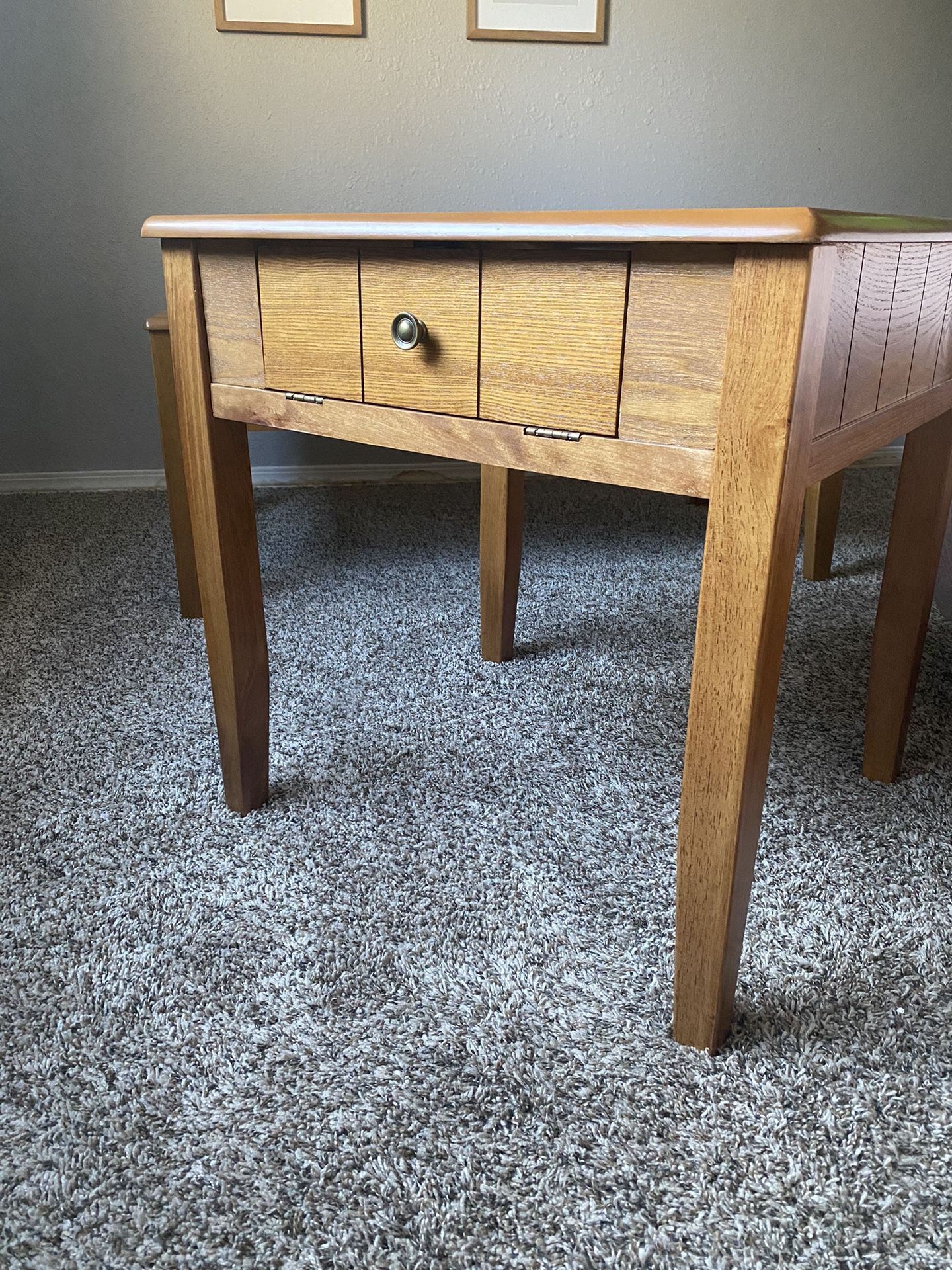 Authentic Thomas Pacconi Classics Coffee Table and End Table Set