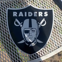 Raiders Magnet 11 X 10“