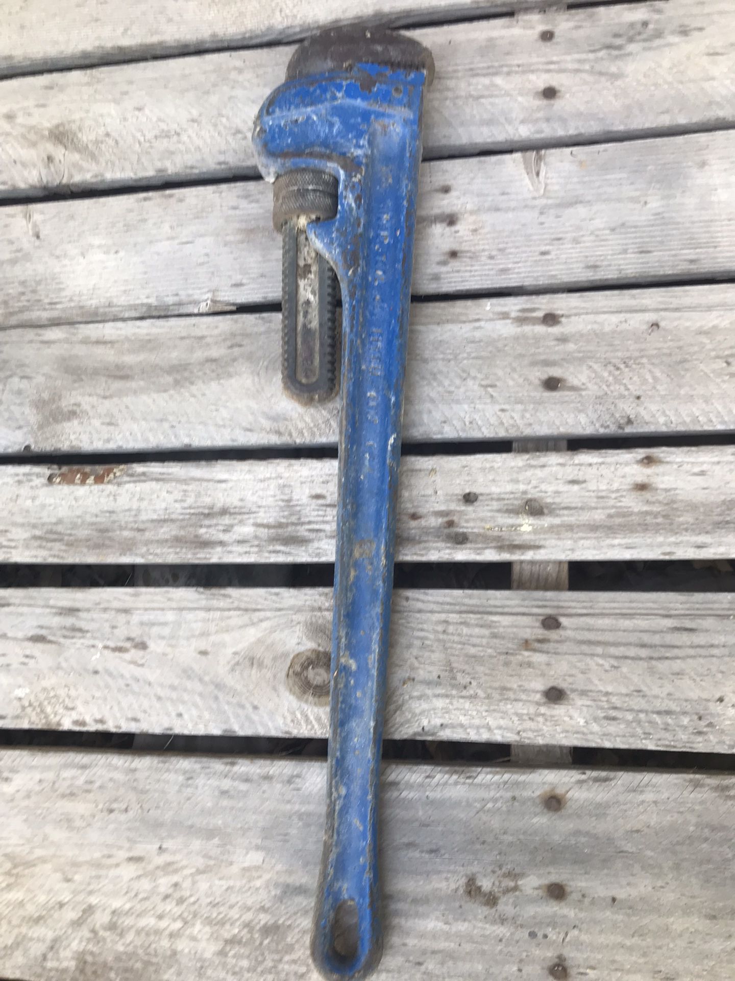 Pipe Wrench 24"