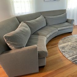 Beautiful elegant Sofa 