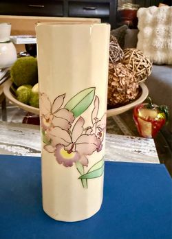 Vintage Otagiri Japan Ceramic Orchid Vase   Vintage ceramic cylinder vase has a hand-painted orchid design with gold-tone accents. This cream-colored 