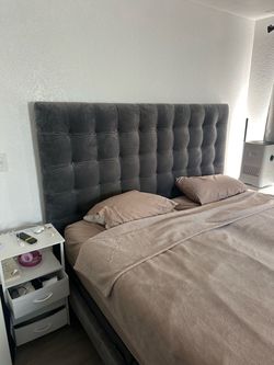 King bed frame