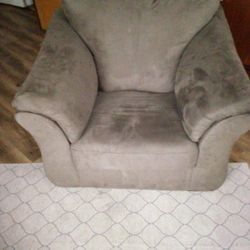 Ashley Chair