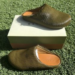 Marni Slides