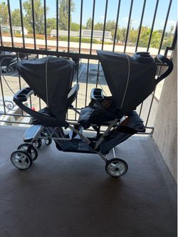 Graco® DuoGlider Double Stroller | Lightweight Double Stroller with Tandem Seating Glacier