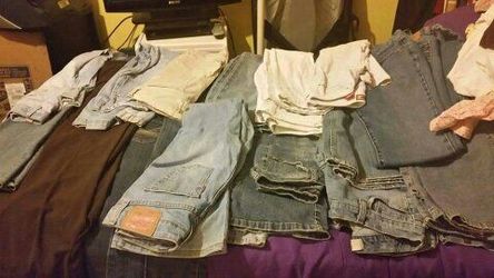Sizes 0 to 1 some 3