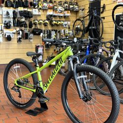 Specialized Mountain Bike