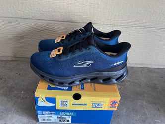 Menโs Skechers Go Walk Glidestep - Menโs size 9.5