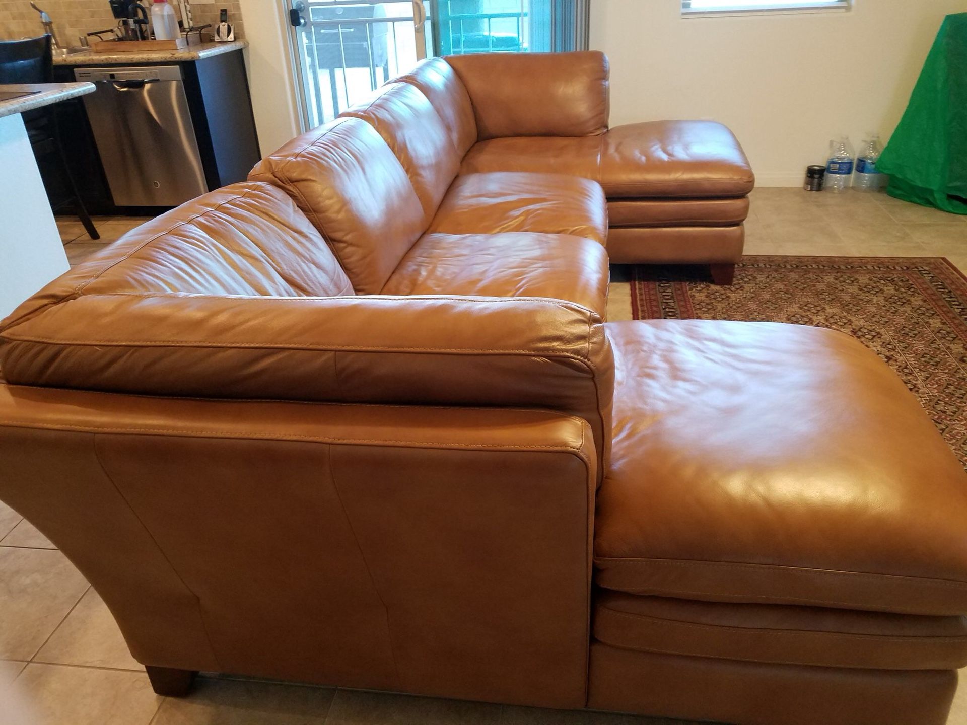 Great 100% leather couch, your house needs it