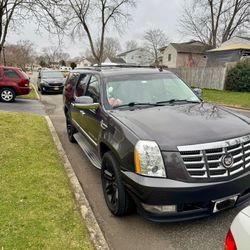 2011 Cadillac Escalade  ESV