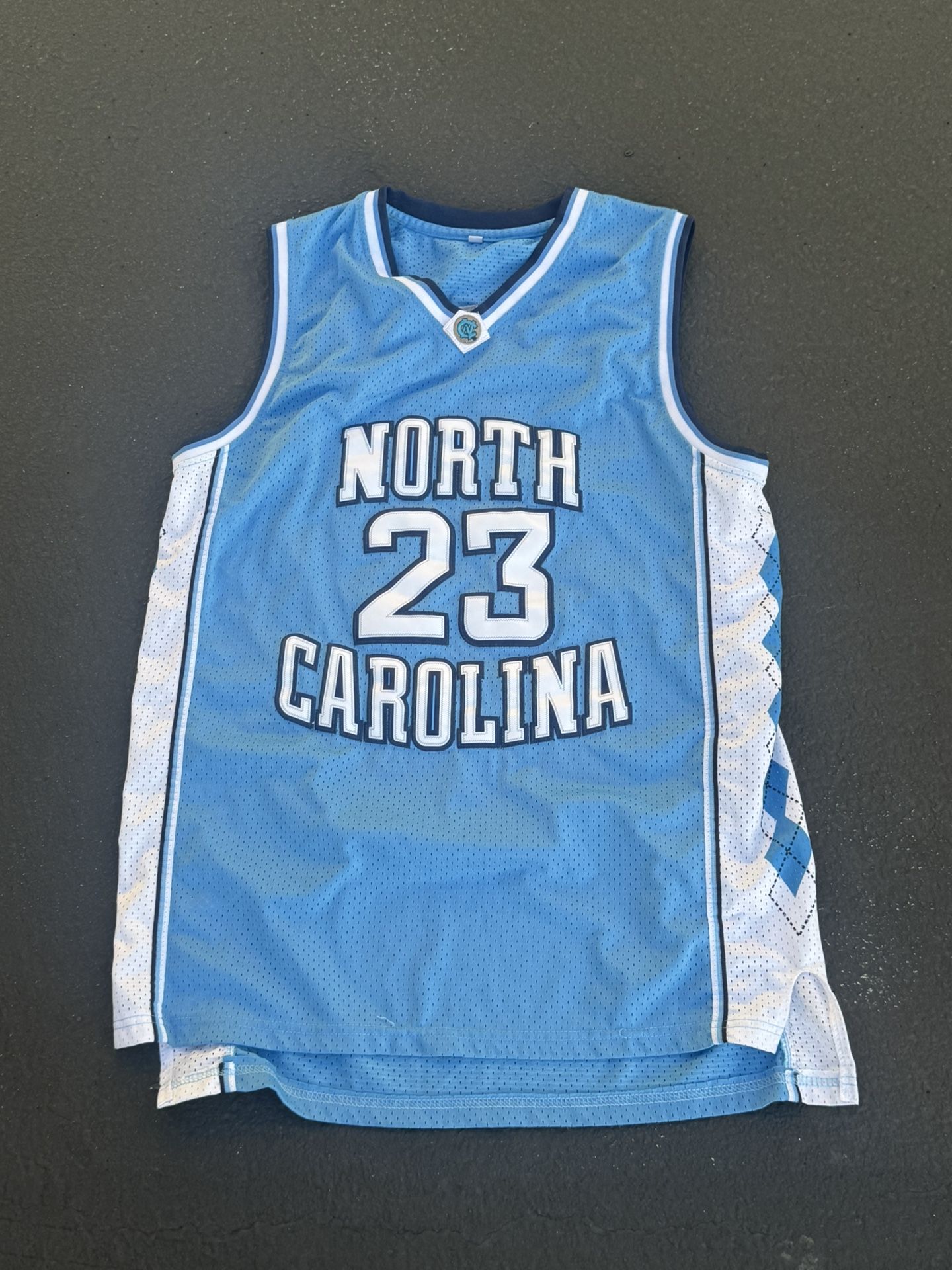 North Carolina Tar Heels NCAA Michael Jordan Basketball Jersey Medium #23