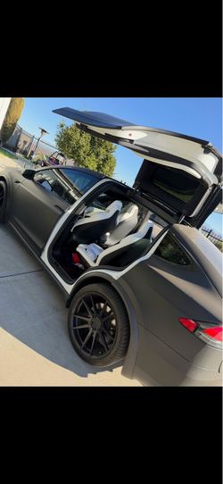 2017 Tesla X