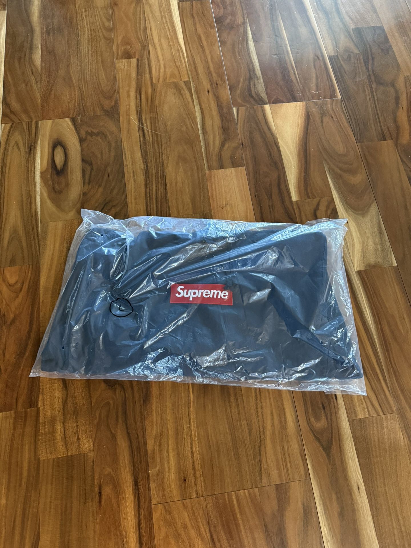 Supreme Navy Blue Box Logo Hoodie (FW24) Size Large
