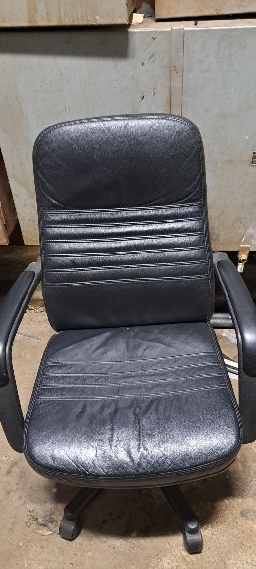 Black Office Chair
