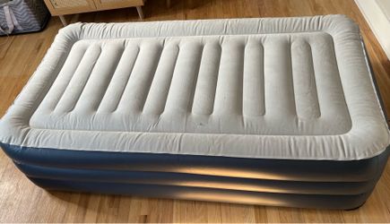 Twin air mattress