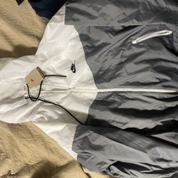 Nike Windbreakers  (NWT) Xl