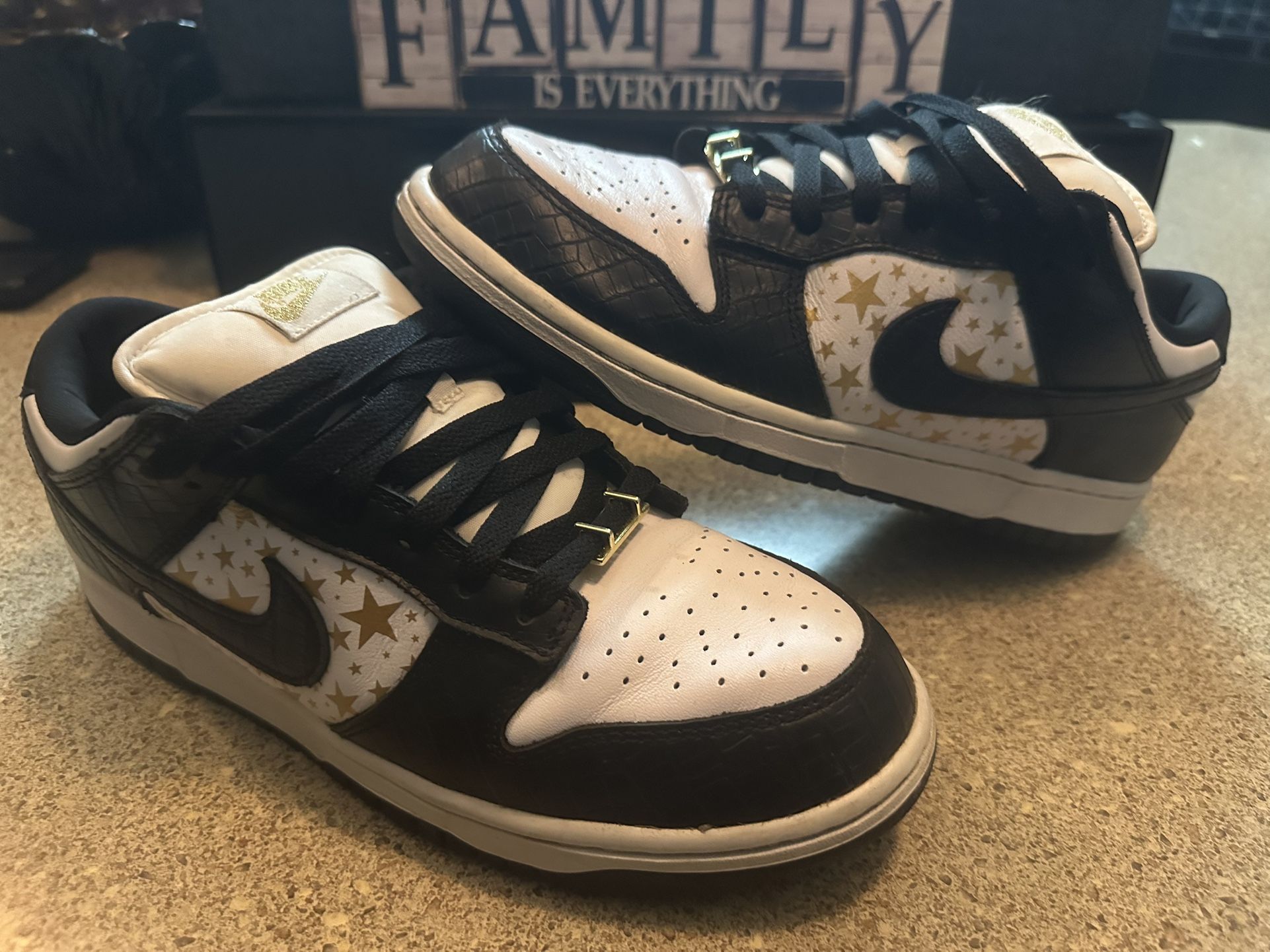 Supreme Nike Dunk 8 & 12