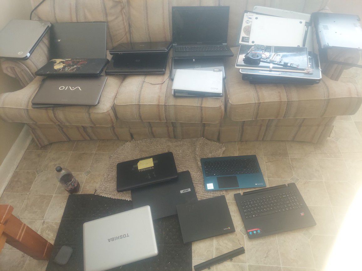 Huge Lot Of Laptops And Parts