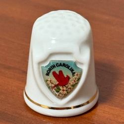 Vintage Collectible North Carolina Bird Porcelain With Trim Of Gold Thimble
