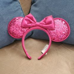 Pink minnie mouse ears