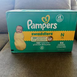 NEW Newborn Diapers