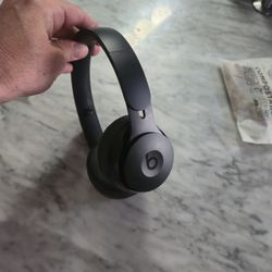 Beats Solo Pro Headphones 