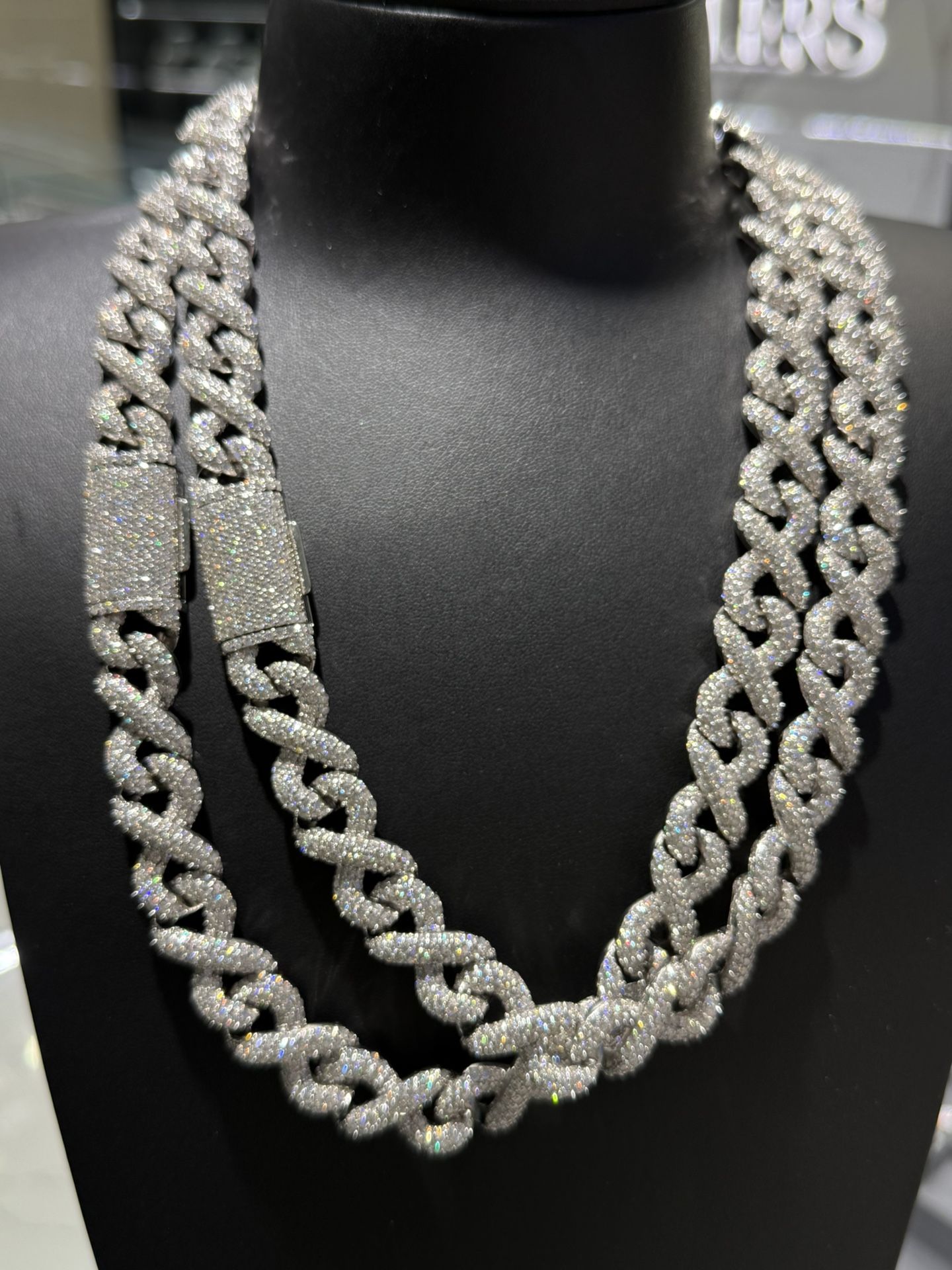 VVS Moissanite Infinity link chain 15mm 22 inch Pass diamond tester