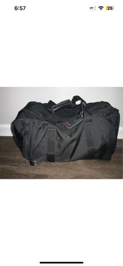 TUMI Weekender Black Ballistic Nylon Carry On Duffle Boston Bag w/Strap & Tag