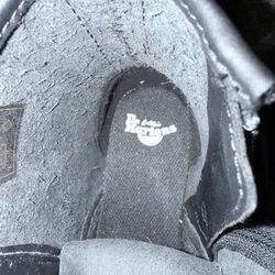 Girls Sz 3 Dr Martens NWT