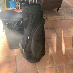 Golf Clubs - Irons And Putter And Bag 