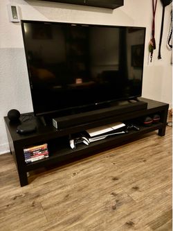 LG 50" 4K UHD Smart TV