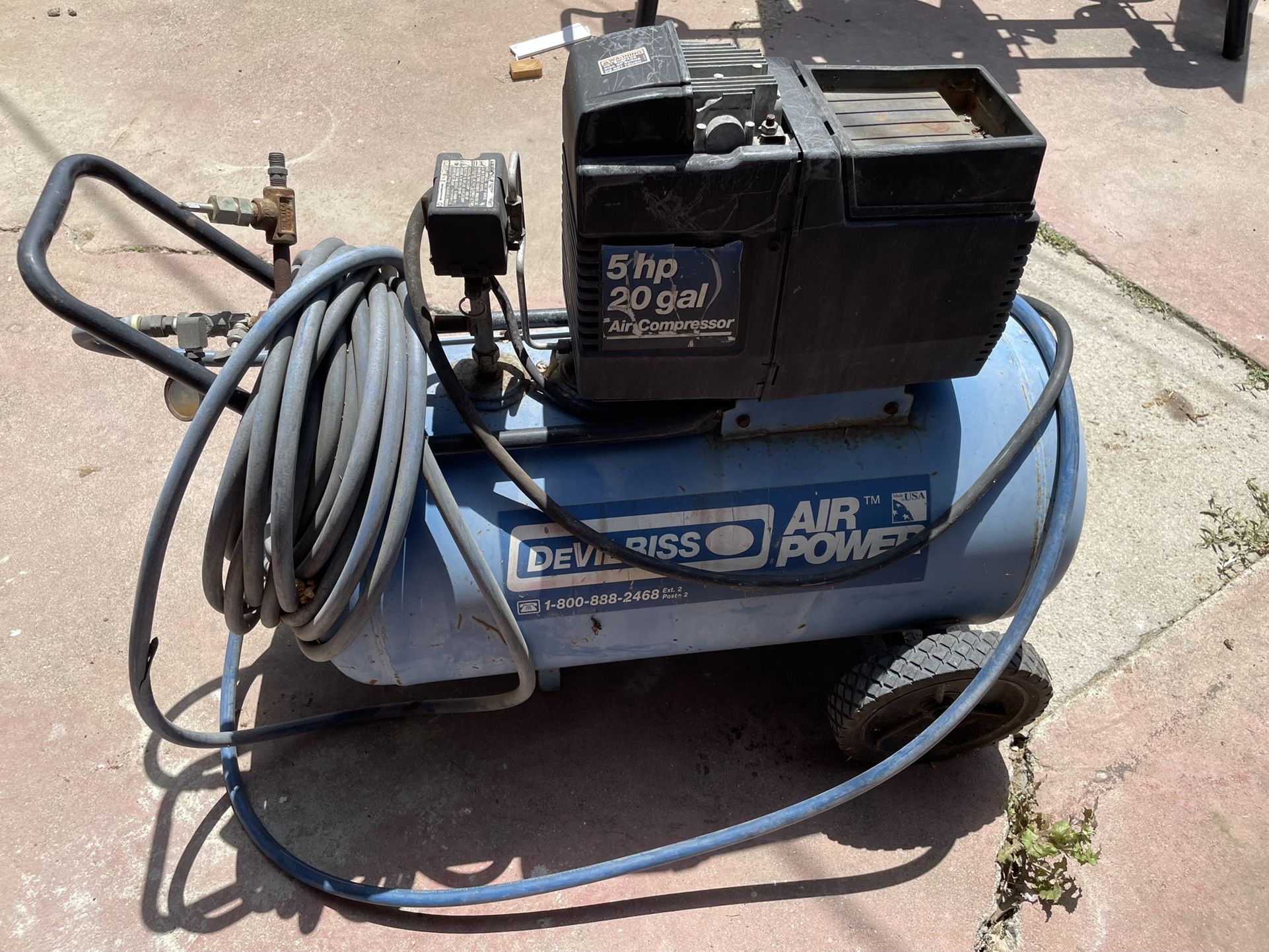 DeVILBISS 5hp 20gal Air Compressor