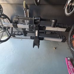 Thule T2 Pro XTR 2-Bike Hitch Rack - silver and black