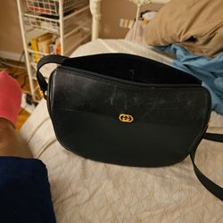 Authentic Gucci Cross Bag