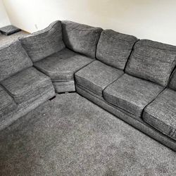 Sectional Couch 